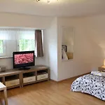 Schoene In Mit Garten By Interhome 아파트 *