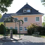 Schoene In Mit Garten By Interhome 아파트
