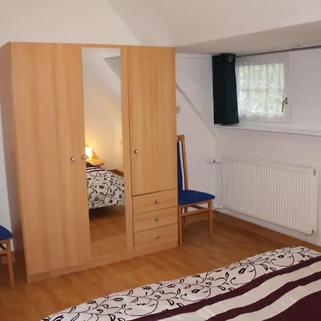 Appartement Schoene In Mit Garten By Interhome *