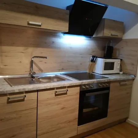 Schoene In Mit Garten By Interhome Apartamento