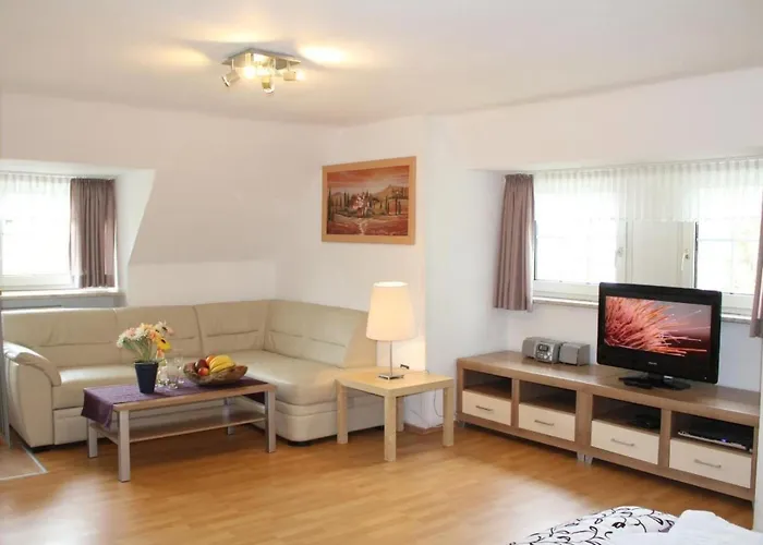 Apartamento Schoene In Mit Garten By Interhome Daun